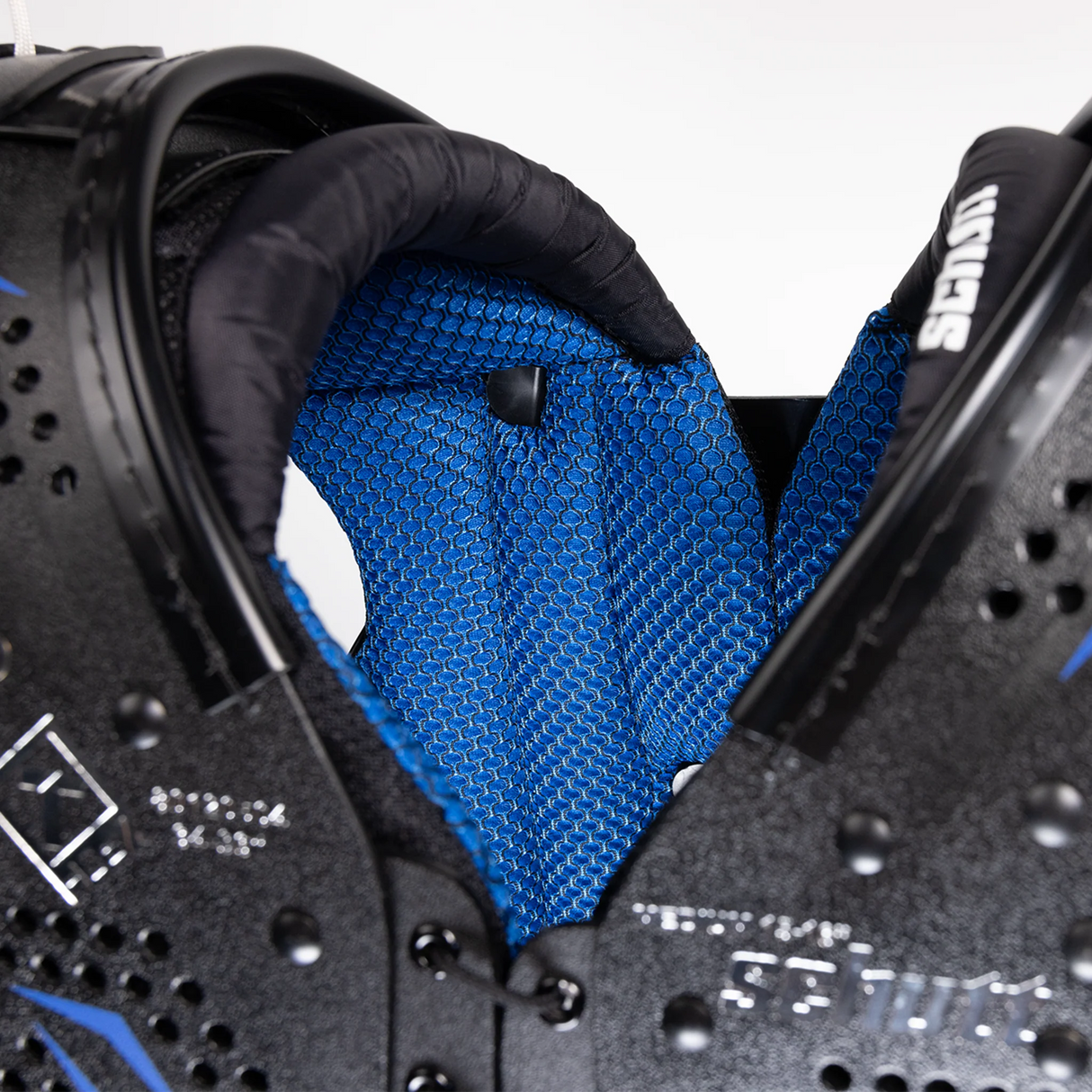 Schutt T-flex Youth Shoulder Pads-4