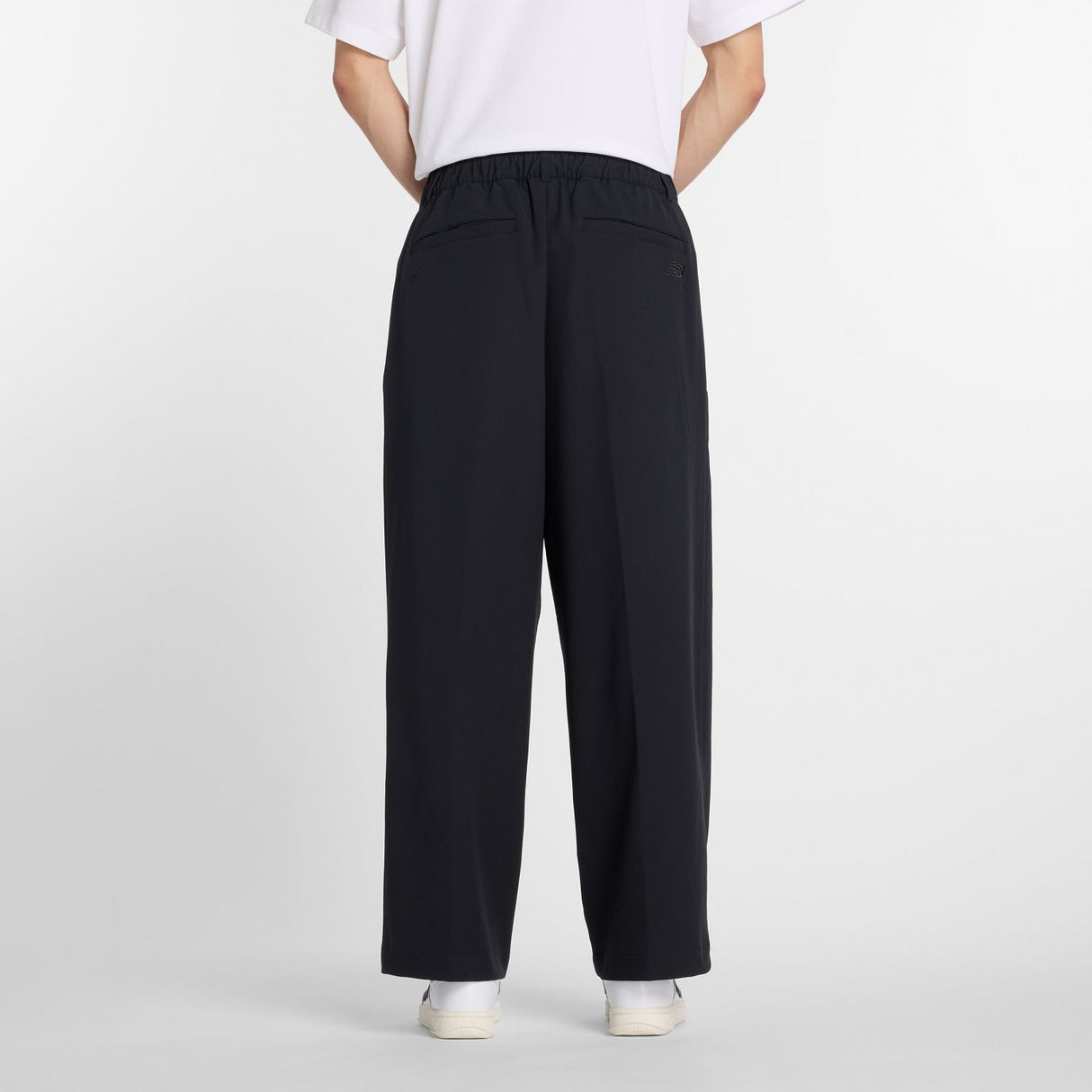 New Balance Men's Wide Pants Water Defy-3