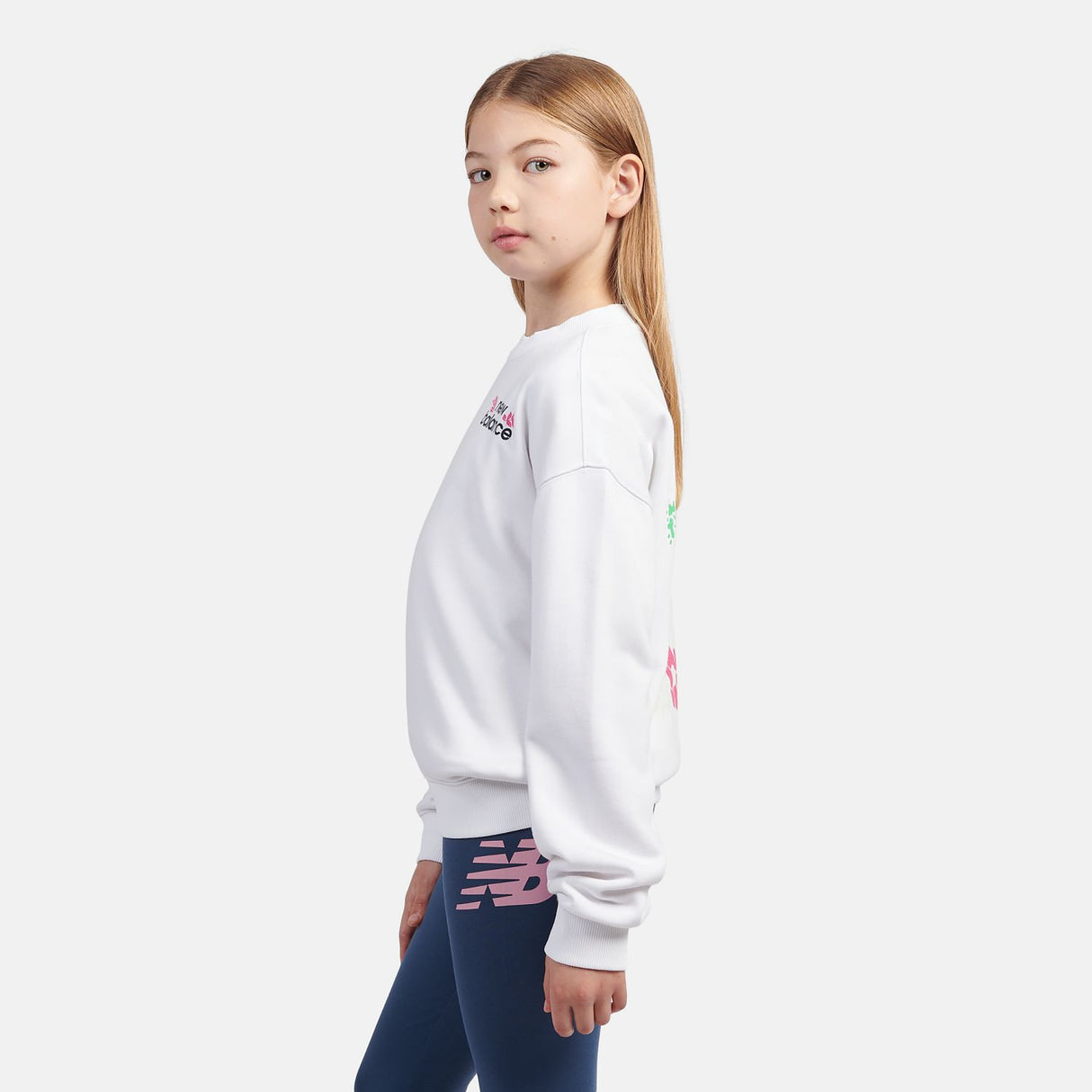 New Balance Girls' Floral Back Graphic Crew-7