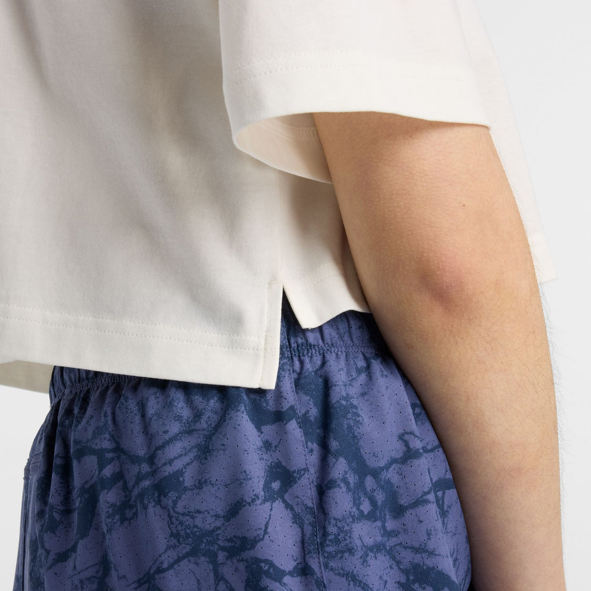 New Balance Women's Nationals Outdoor Reimagined Oversized Waist T-Shirt-8