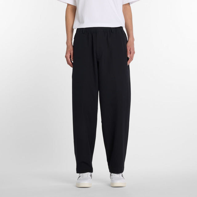 New Balance Men's Tapered Pants Water Defy-1