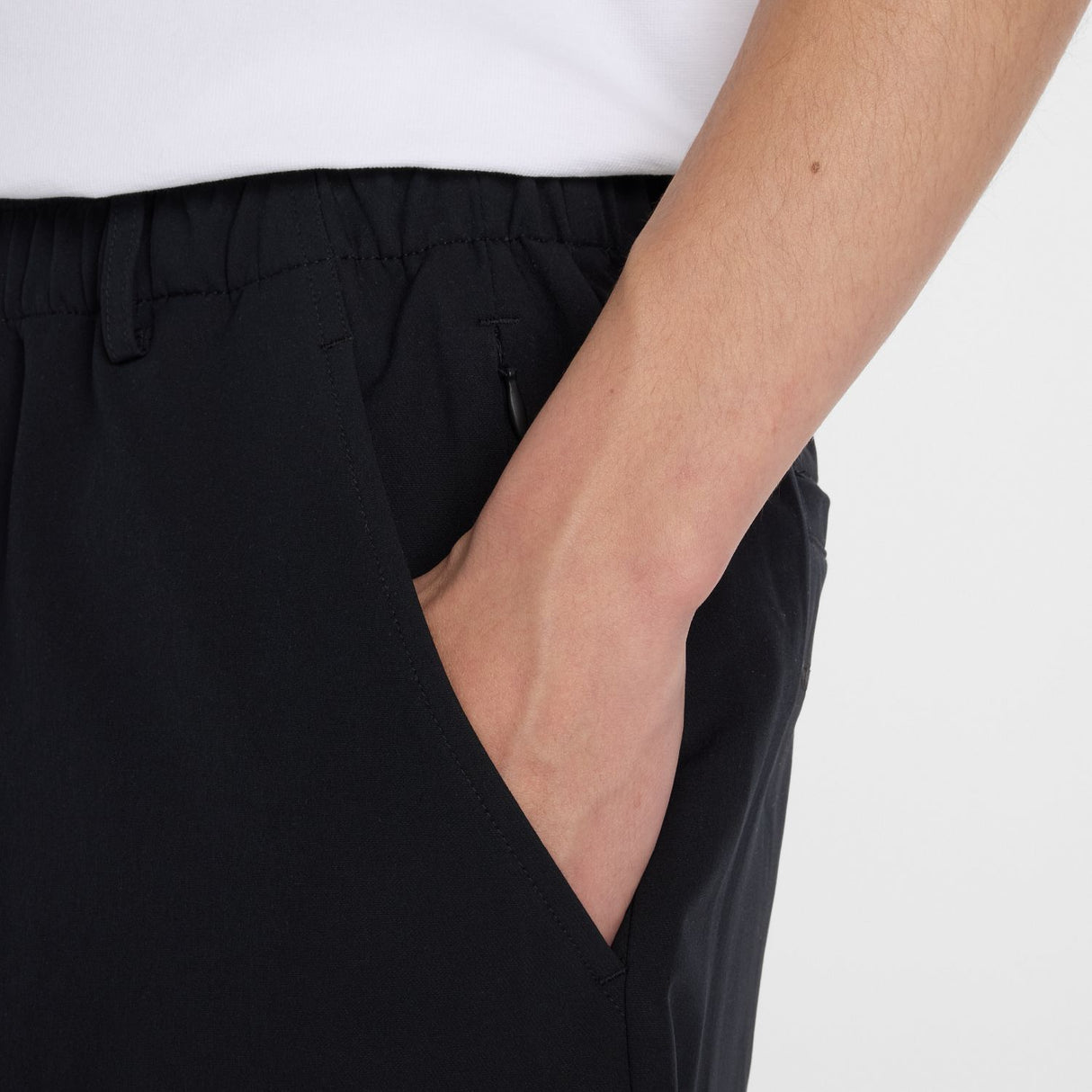 New Balance Men's Tapered Pants Water Defy-5