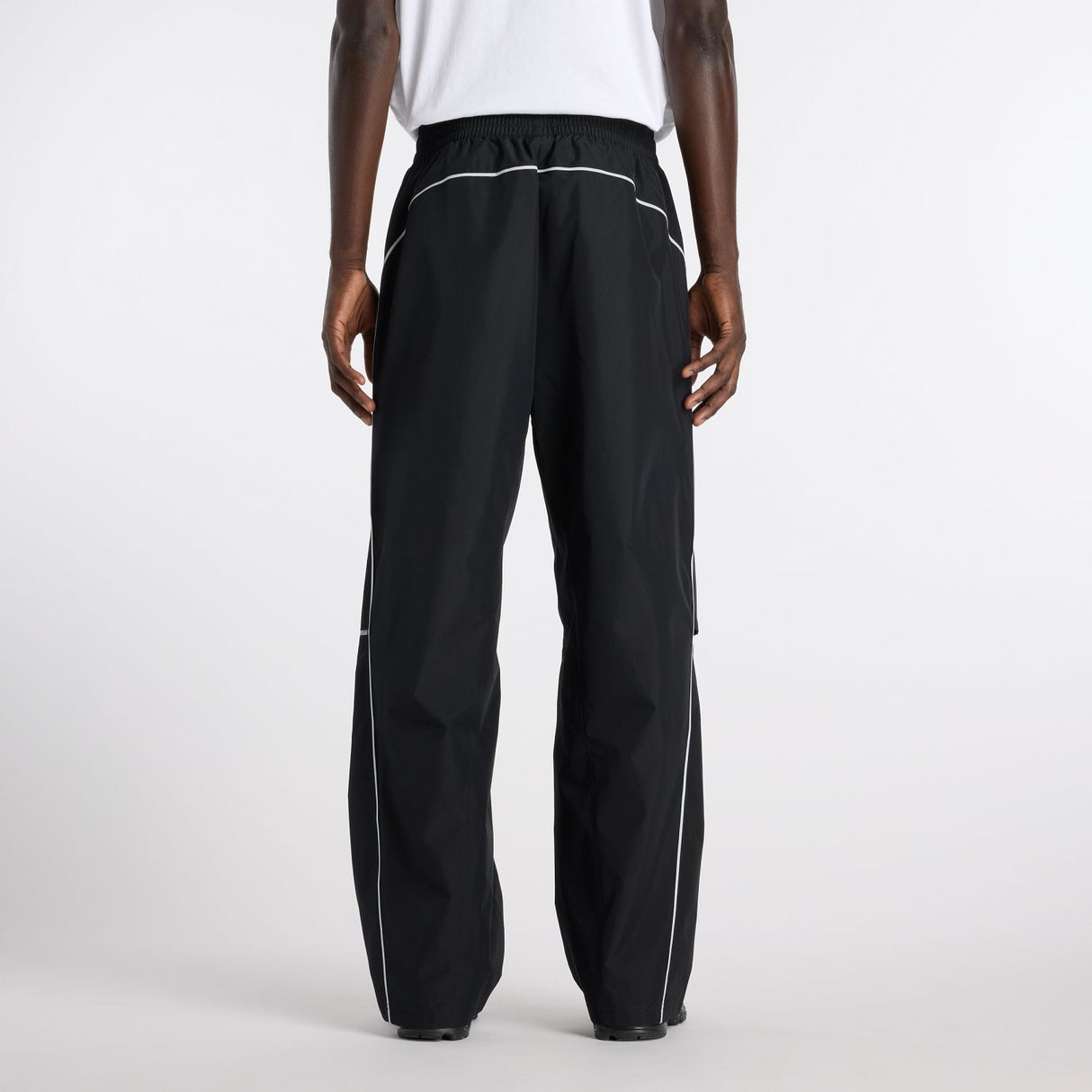 New Balance Men's Elusive Shell Pants-1
