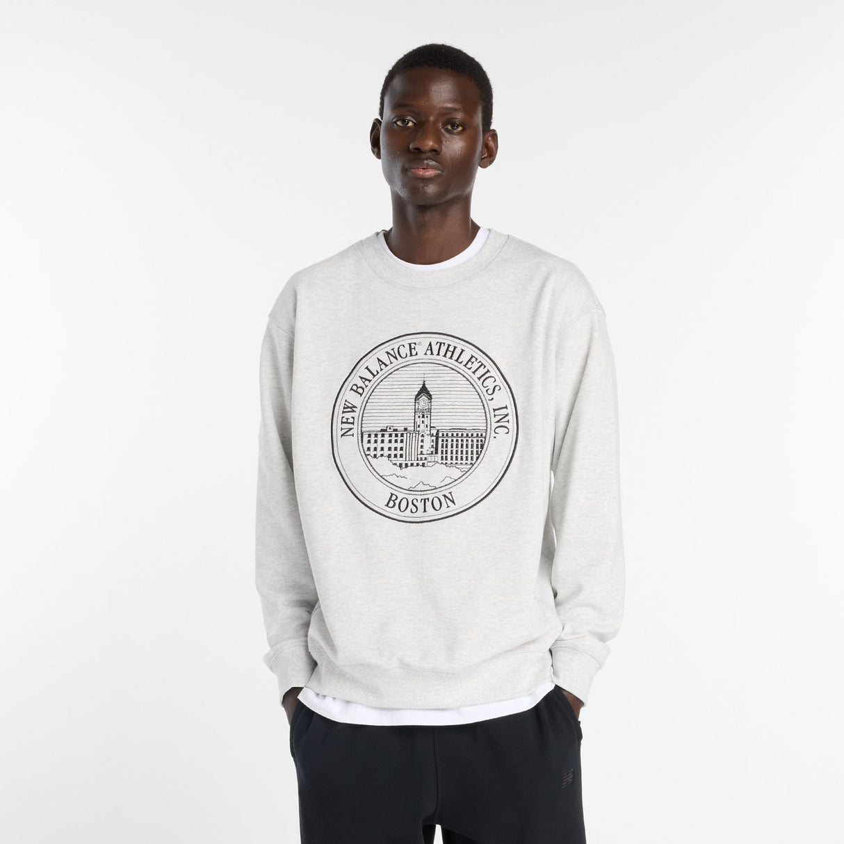 New Balance Men's Crest Crew-4