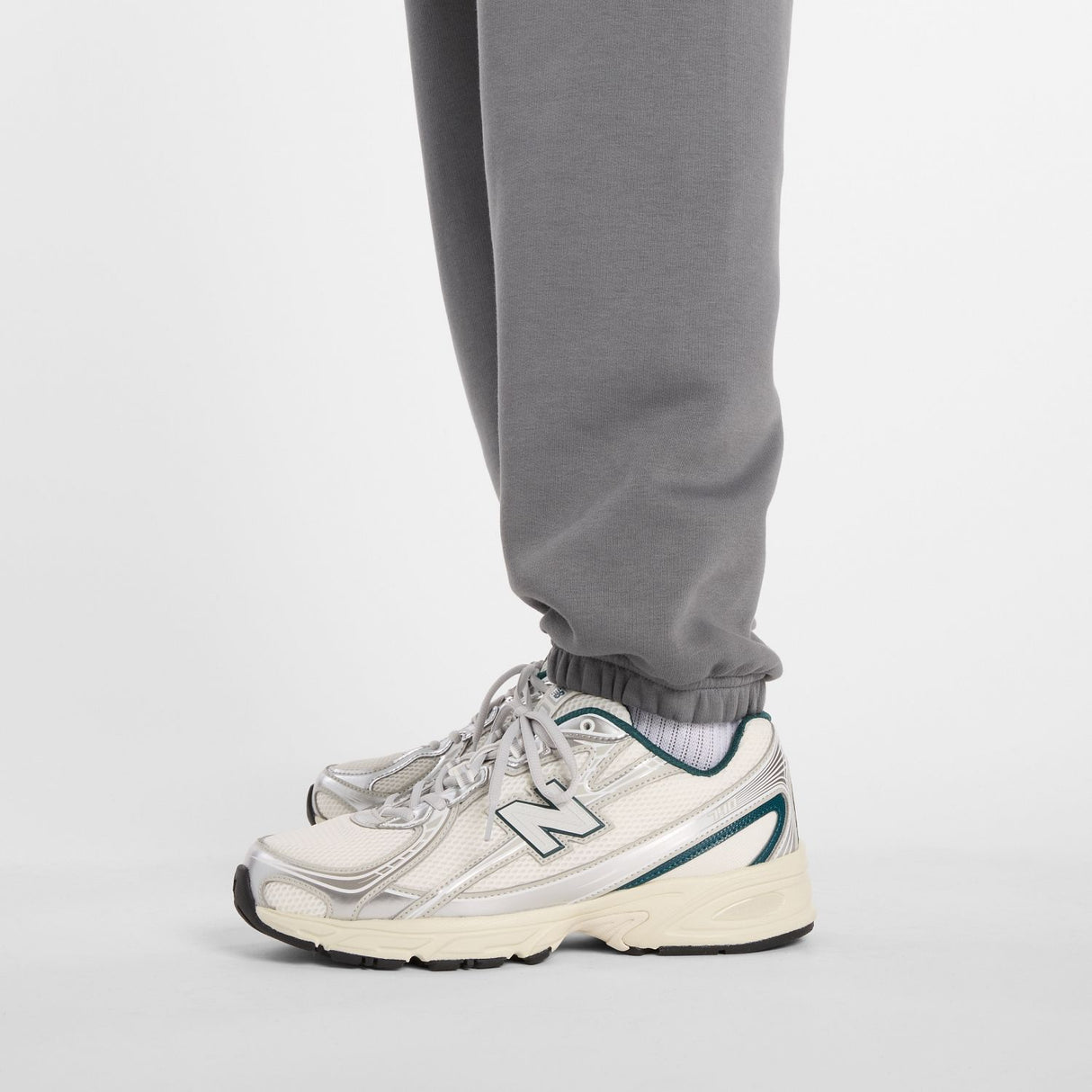 New Balance Men's Reimagined Fleece Joggers-8