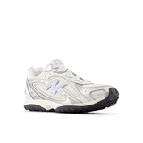 New Balance Girls' 204L Lace Shoes-4