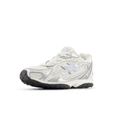 New Balance Girls' 204L Lace Shoes-8