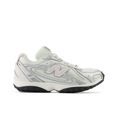 New Balance Girls' 204L Lace Shoes-1