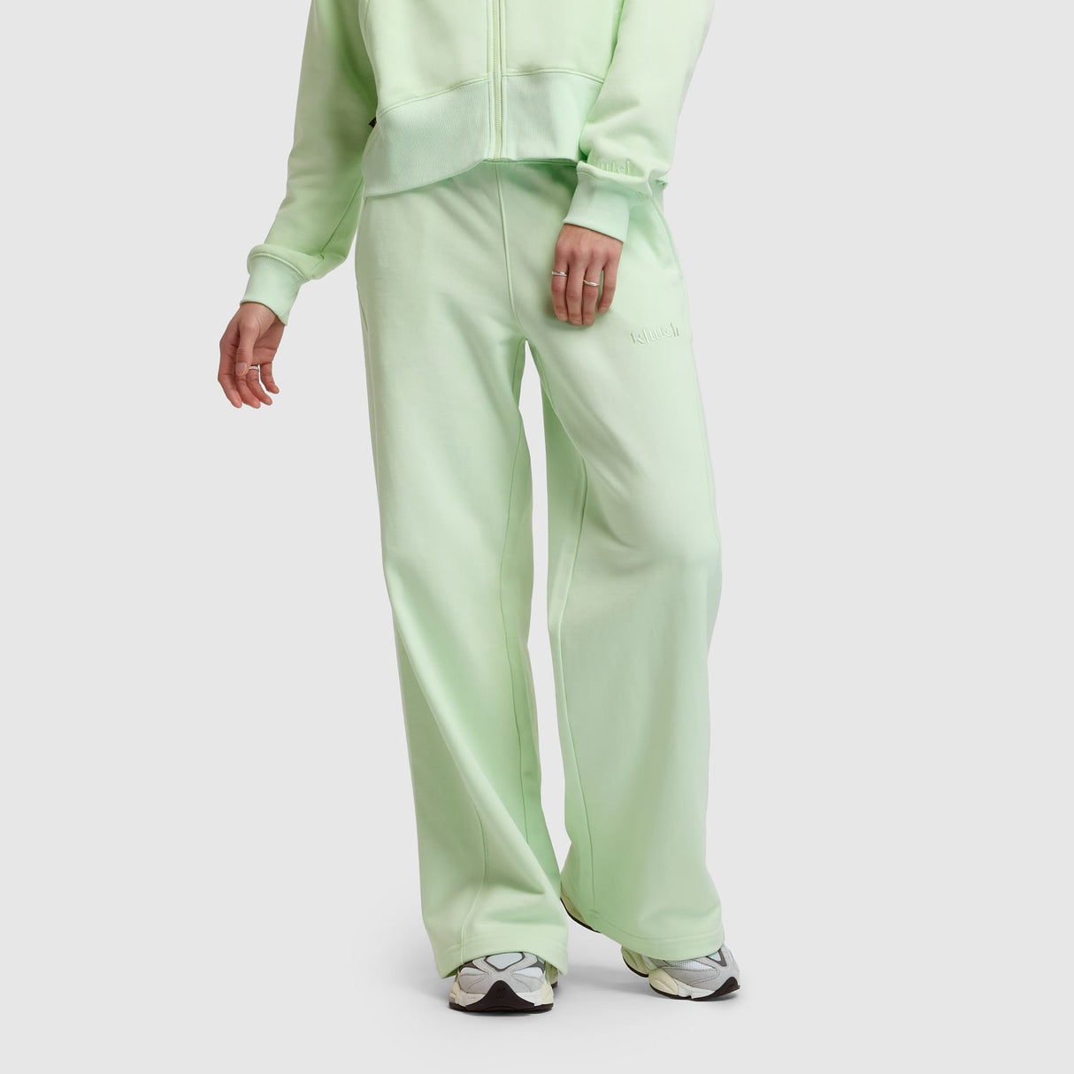 New Balance Women's Klutch Fleece Pants-2