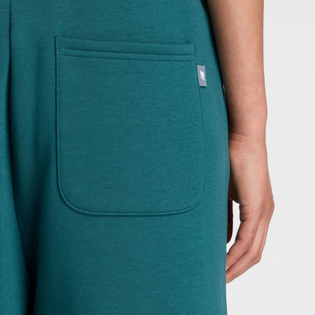 New Balance Women's Trackside Fleece Barrel Pants-4