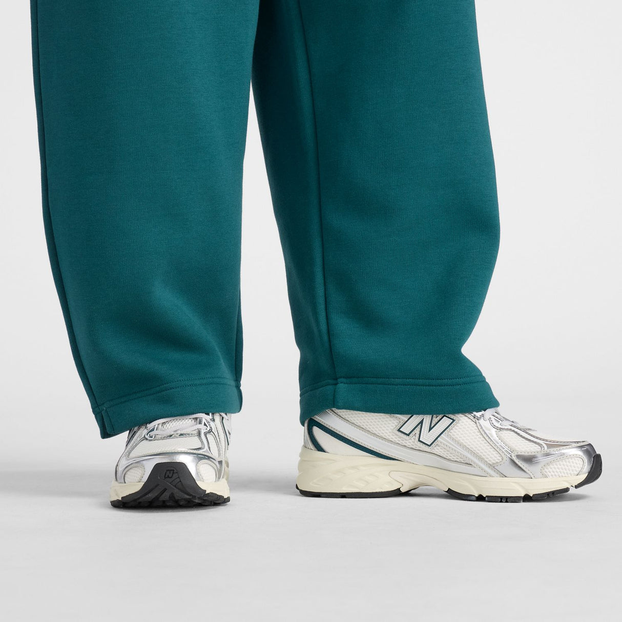 New Balance Women's Trackside Fleece Barrel Pants-7