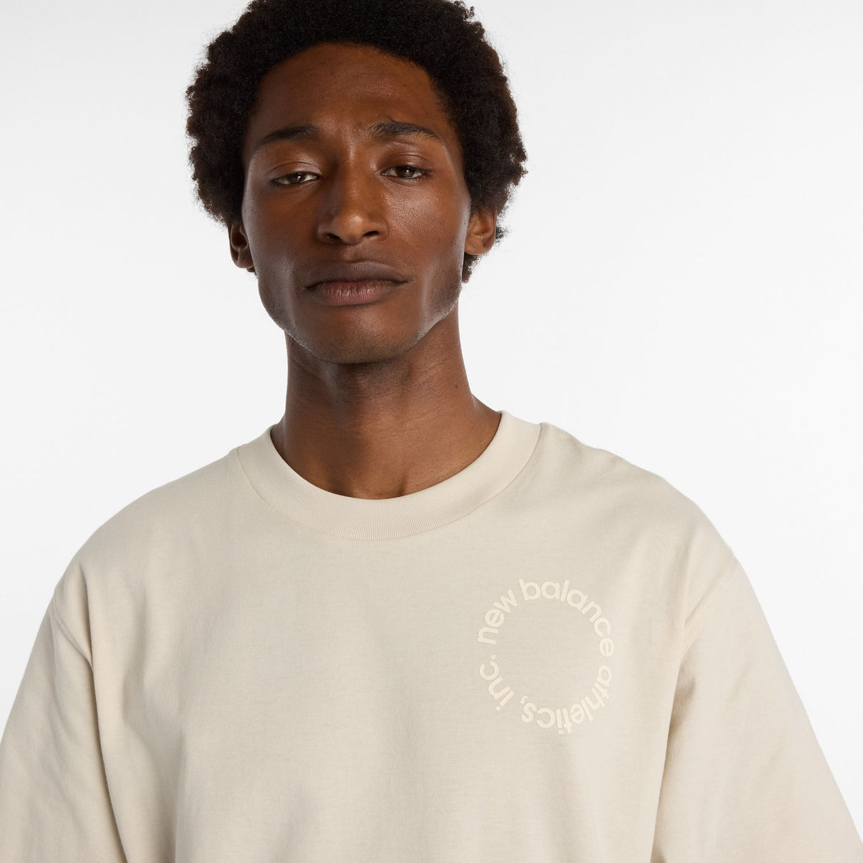New Balance Men's Circular Logo T-Shirt-4