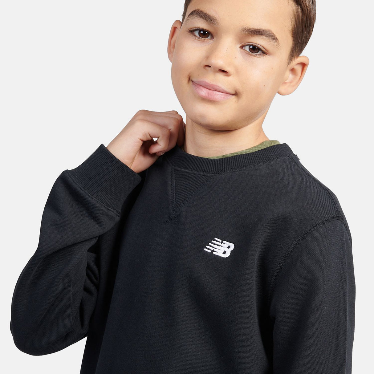 New Balance Boys' French Terry Small Logo Crew-8