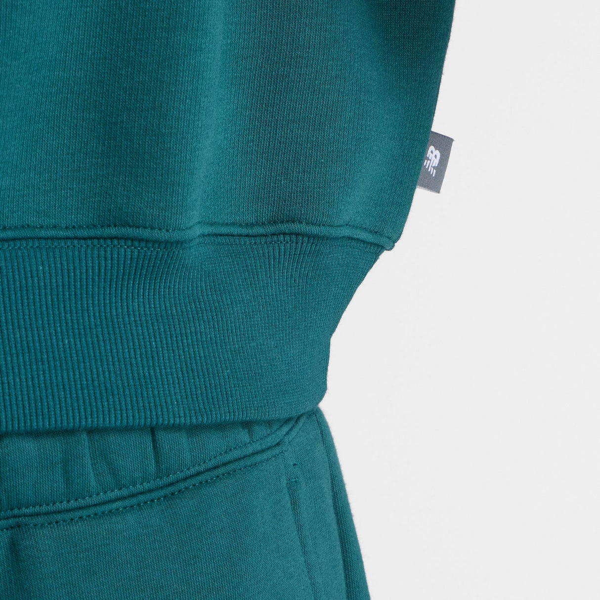 New Balance Women's Trackside Fleece Crew-6