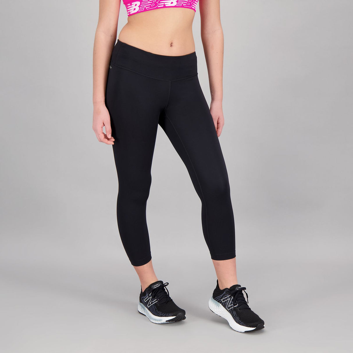 New Balance Women's Accelerate Capri-3