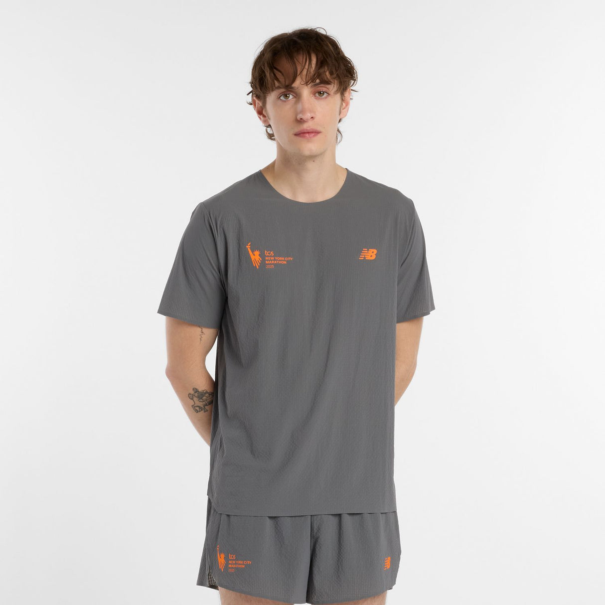 New Balance Men's NYC Marathon Ultra Light T-Shirt-2