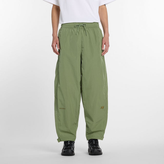 New Balance Men's Nylon Wide Tapered Pants-1