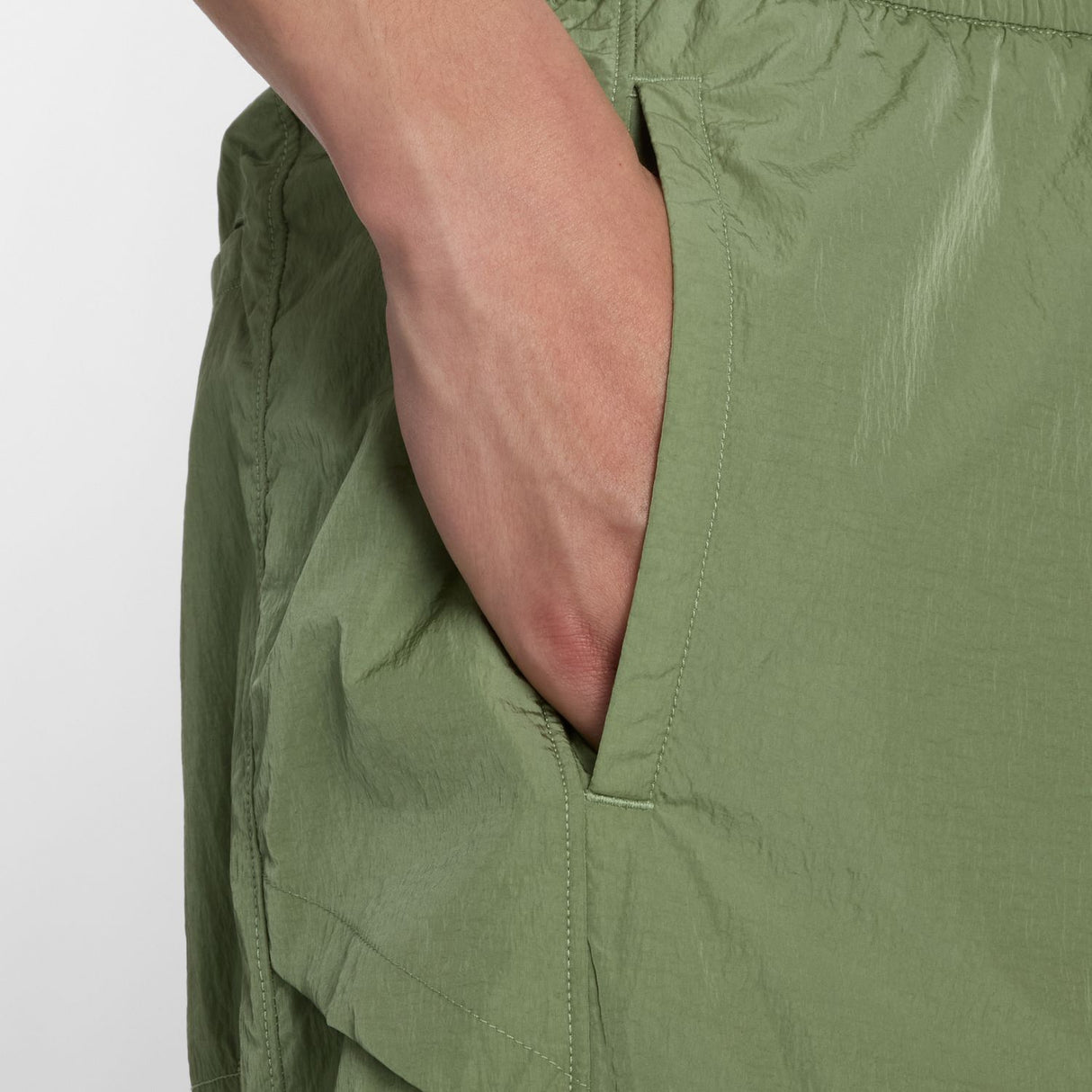New Balance Men's Nylon Wide Tapered Pants-4