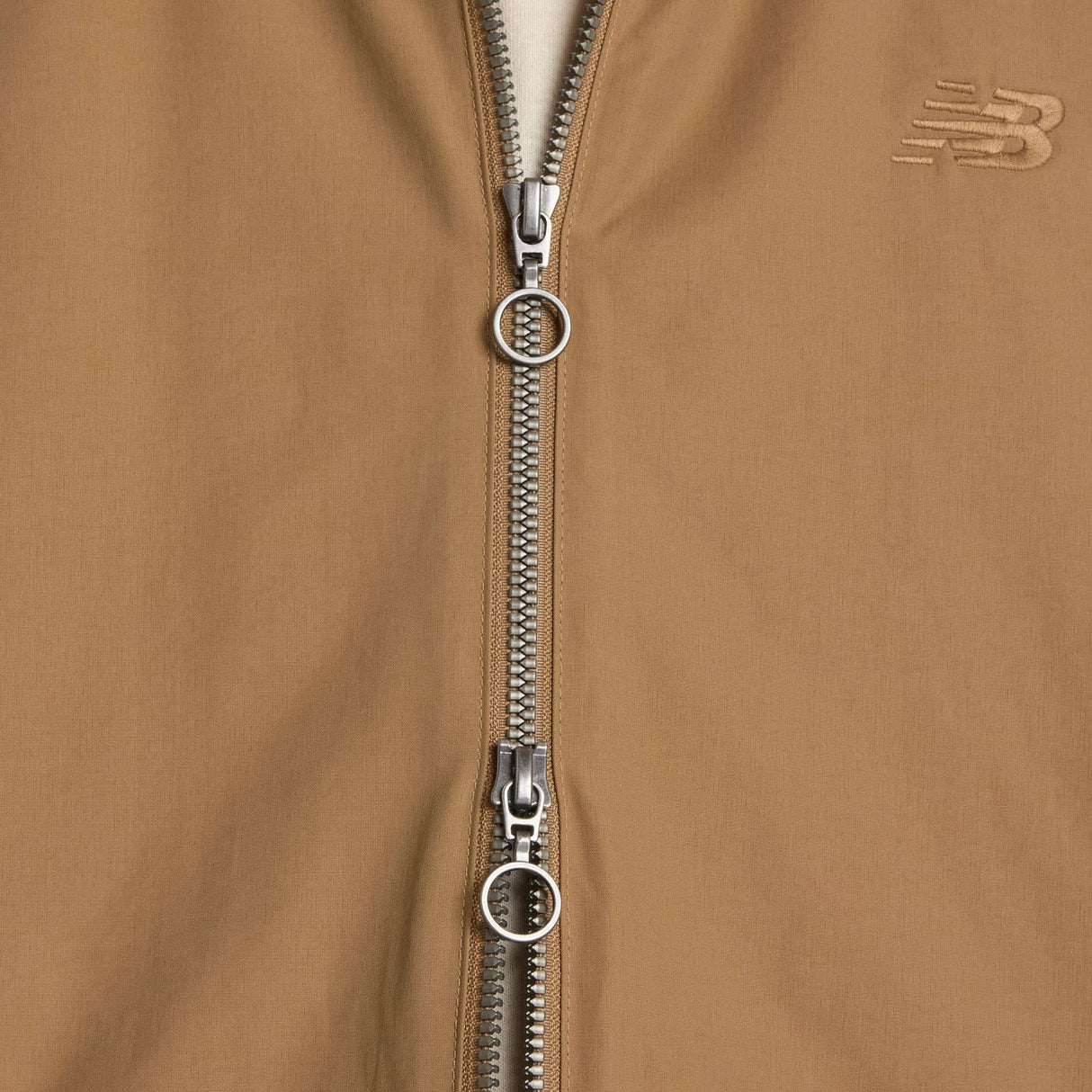 New Balance Women's LNY Woven Jacket Western Fit-15