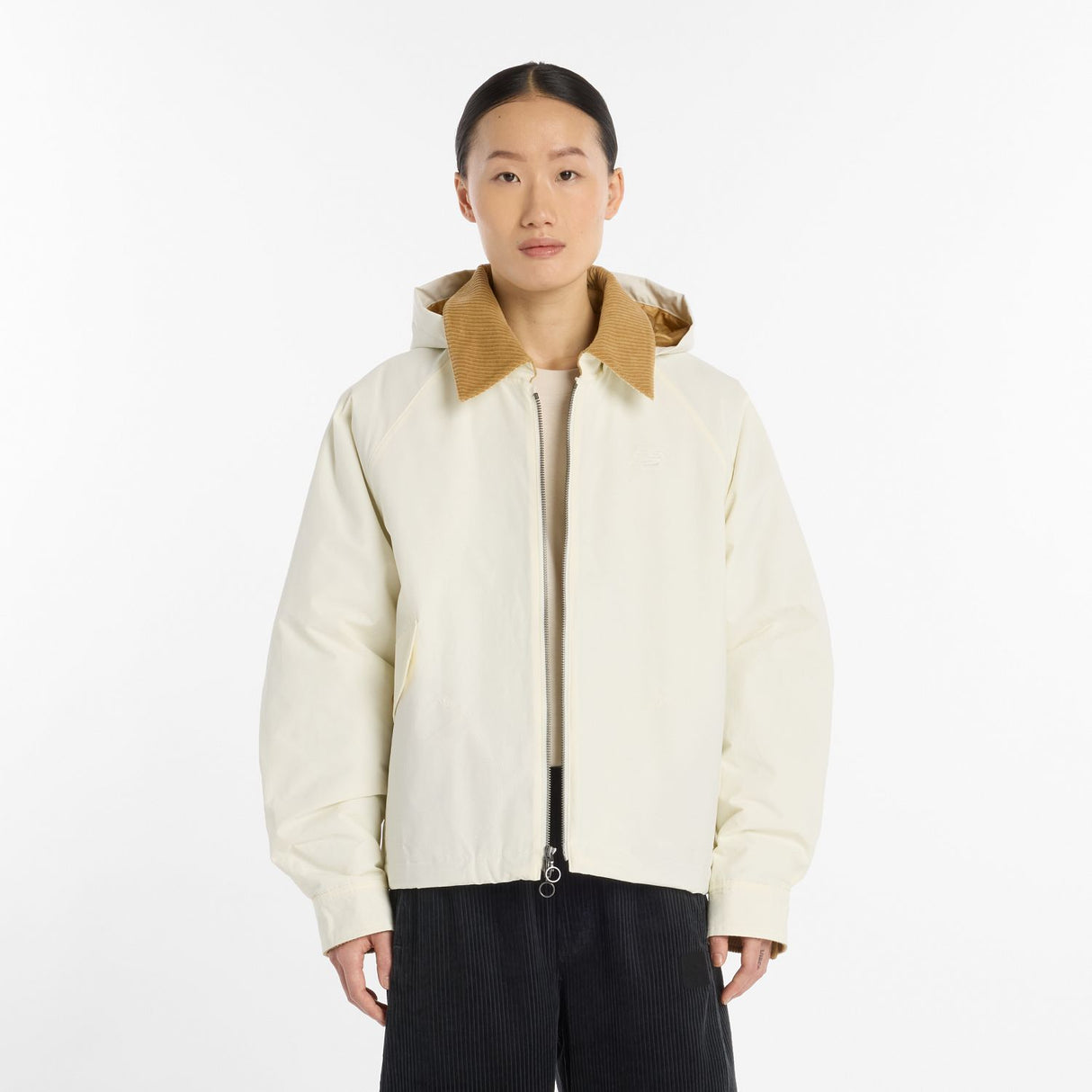 New Balance Women's LNY Woven Jacket Western Fit-1