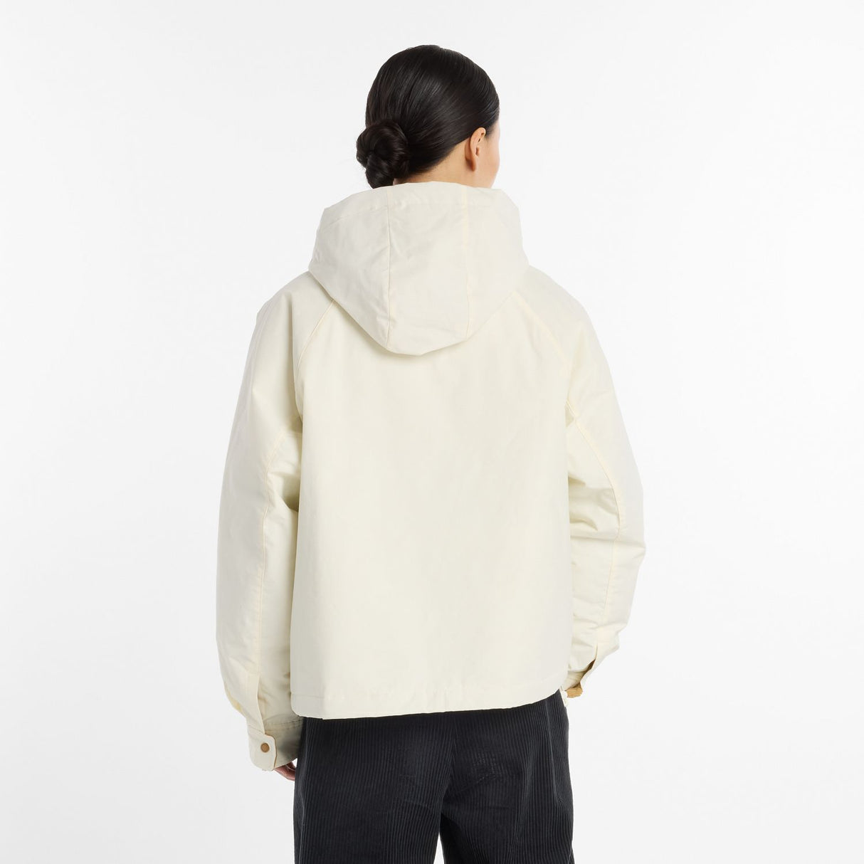 New Balance Women's LNY Woven Jacket Western Fit-2