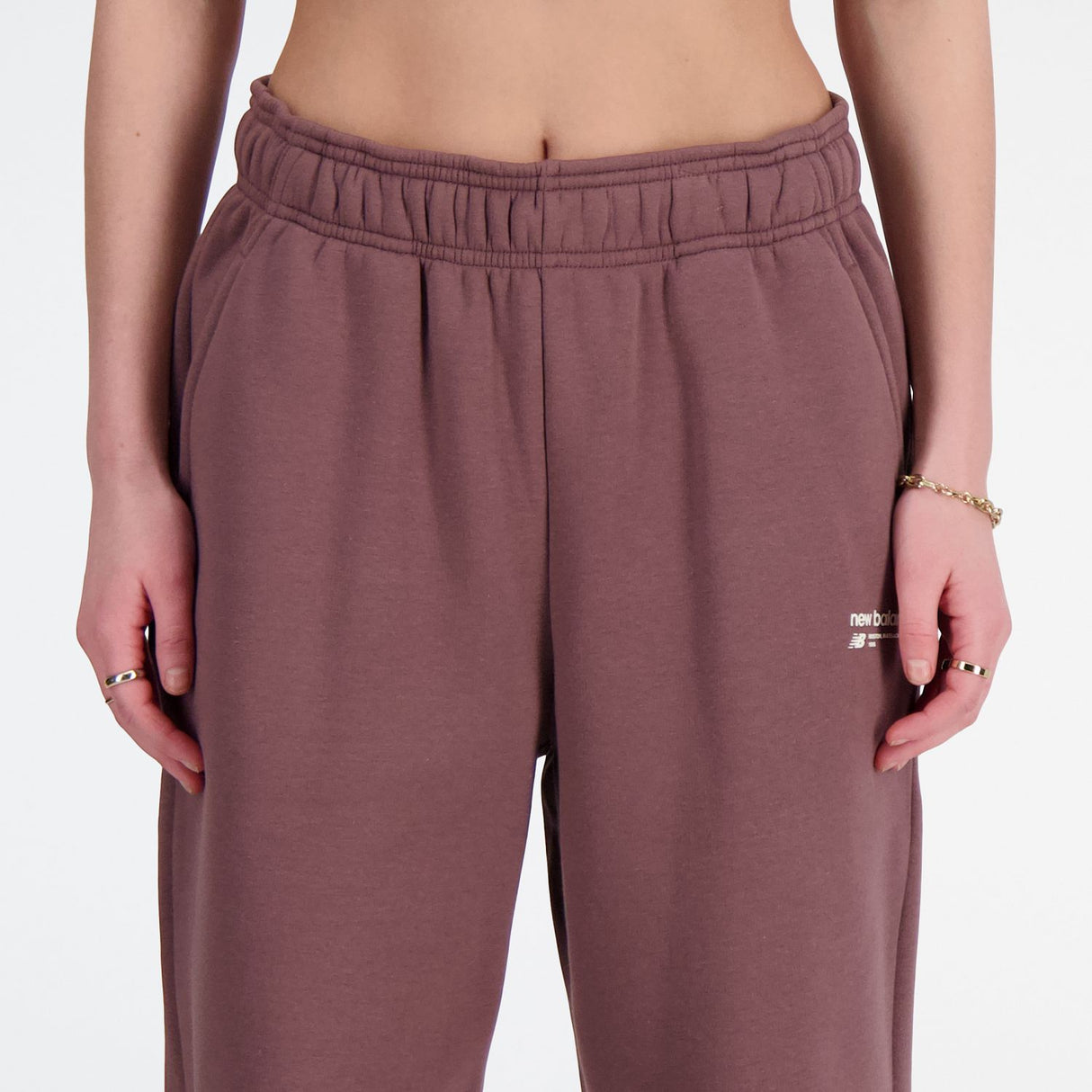 New Balance Women's Linear Heritage Brushed Back Fleece Sweatpants-7