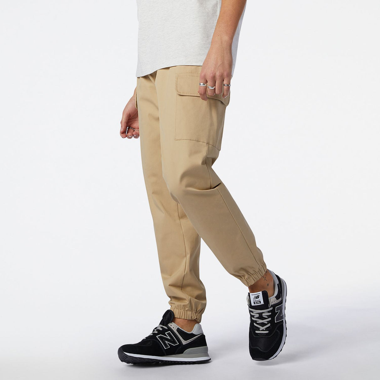 New Balance Men's Athletics Woven Cargo Pants-1