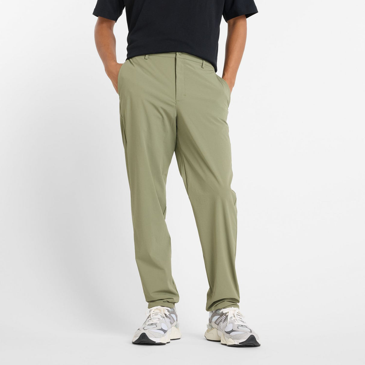 New Balance Men's Athletics Ripstop Standard Tapered Pants 32-3