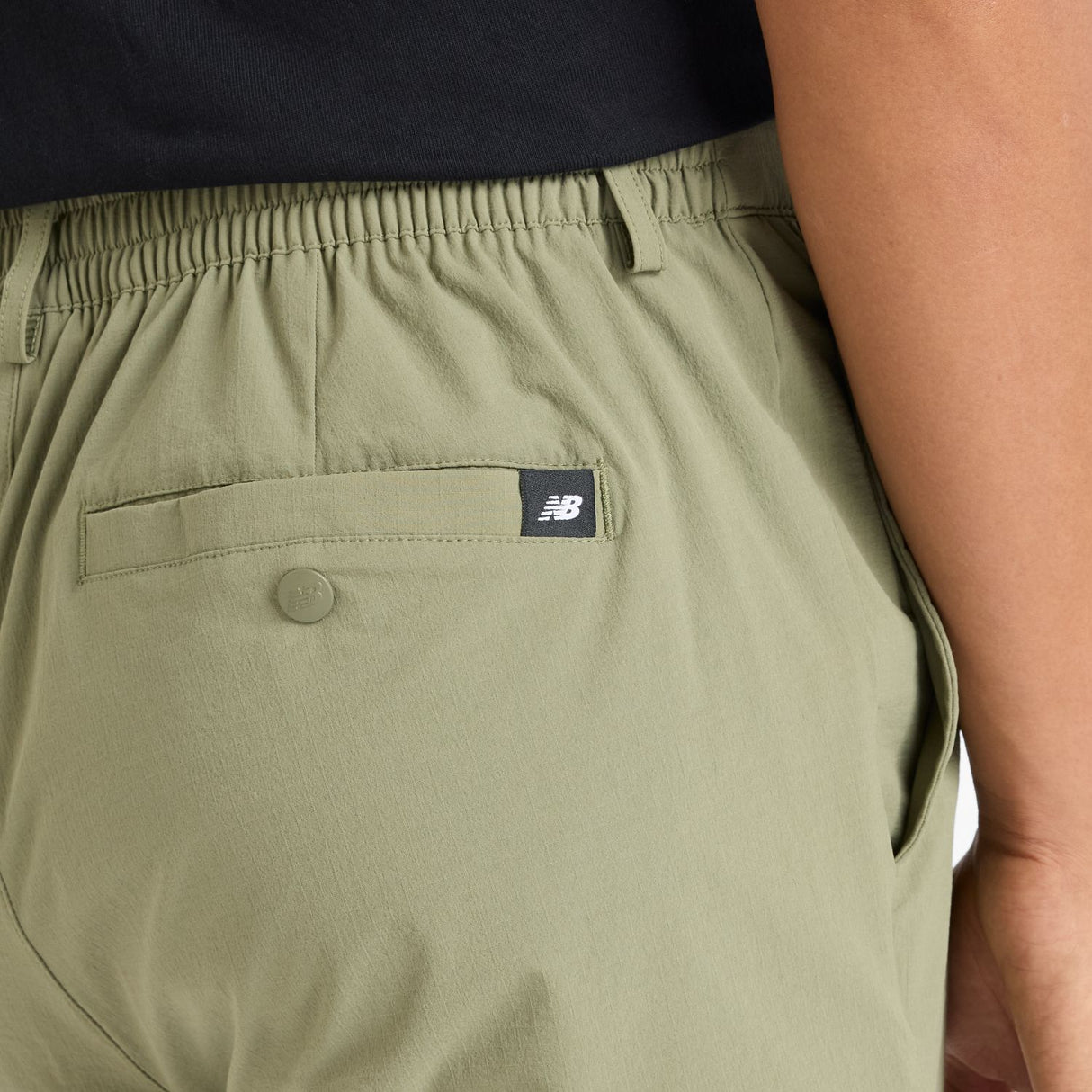 New Balance Men's Athletics Ripstop Standard Tapered Pants 32-7