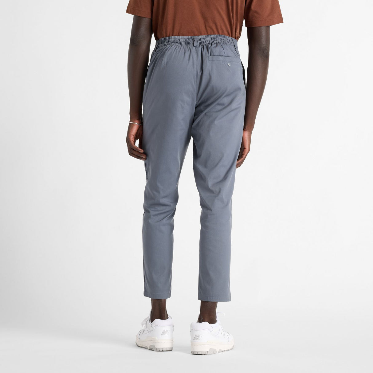 New Balance Men's Athletics Standard Tapered Pants 28-5