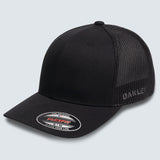 Oakley Golf Cresting Trucker Hat-1