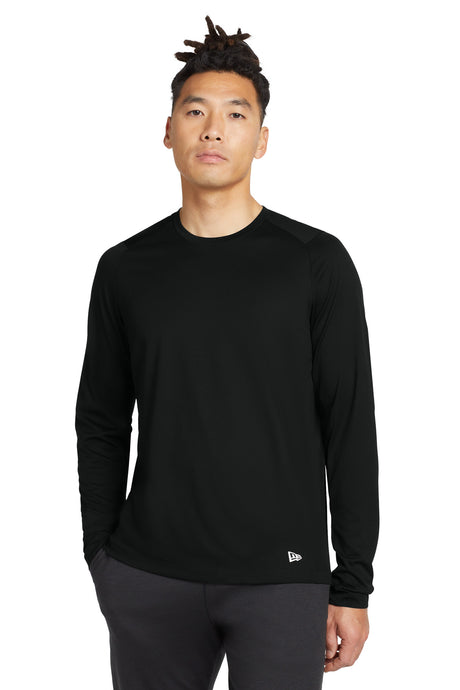New Era Men's    Series Performance Long Sleeve Crew Tee