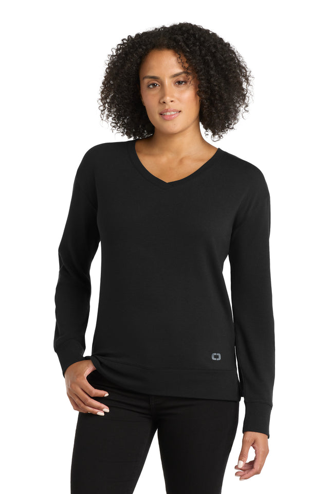 OGIO Women's   Luuma Flex Long Sleeve V-Neck LOG825
