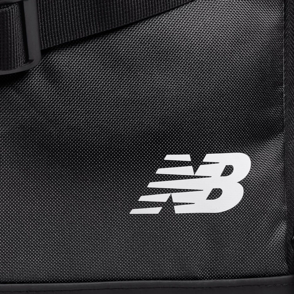 New Balance Athletics Medium Duffel-9