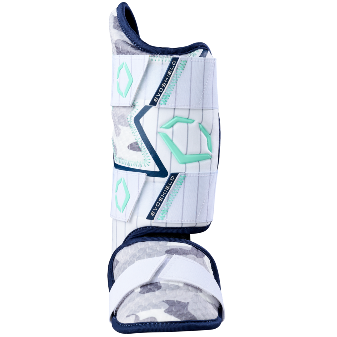 Wilson Austin Wells Stmnt-srz Batters Leg Guard-1