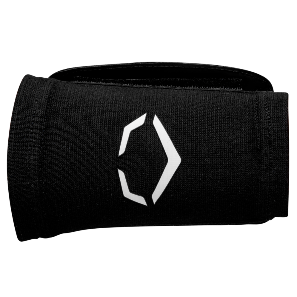 Wilson Adult Play Call Wrist Sleeve-1