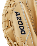 Wilson 2024 Baseball Classics Series A2000 M23 33.5" Baseball Catchers Mitt-5