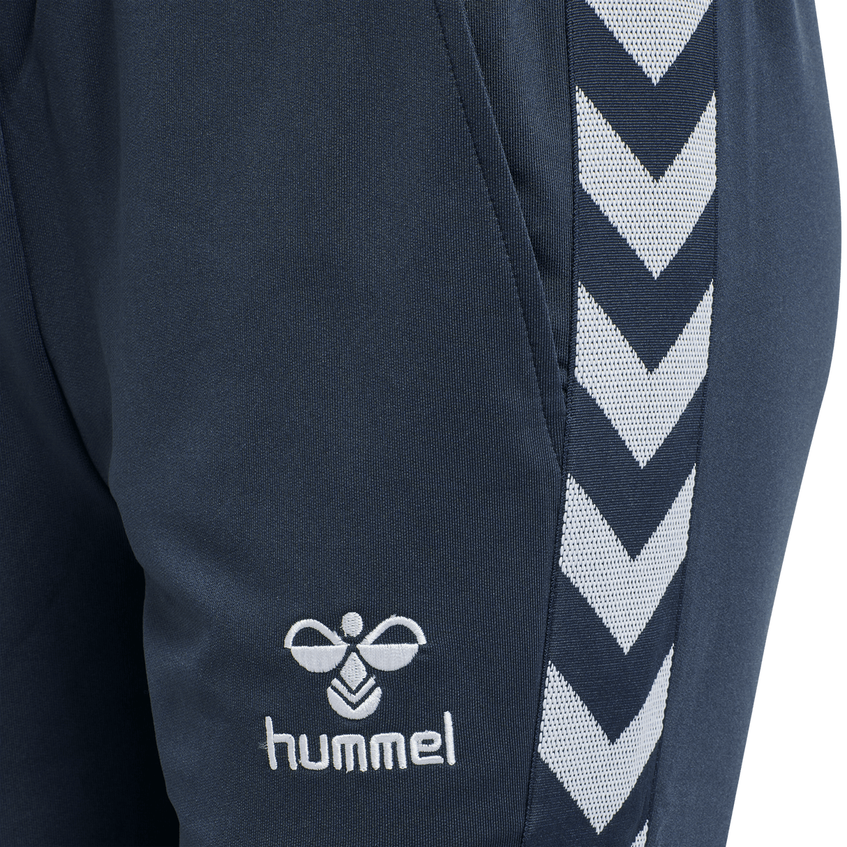 hummel Women's Nelly 2.0 Tapered Pants-3
