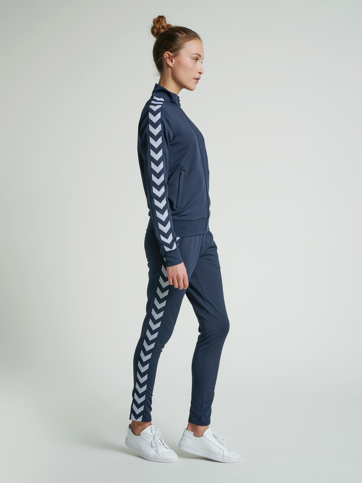 hummel Women's Nelly 2.0 Tapered Pants-5