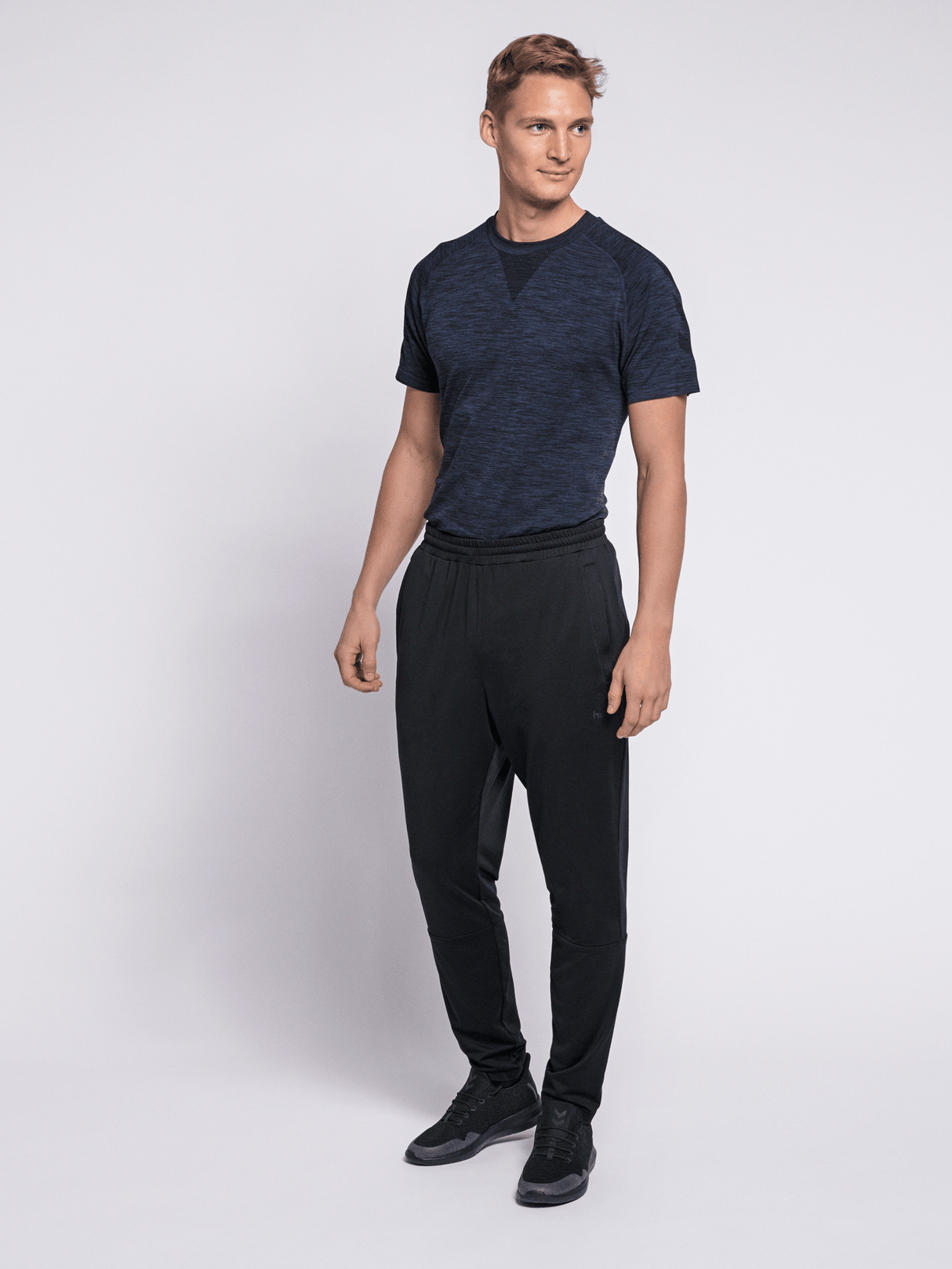 hummel Men's Aston Tapered Pants-4