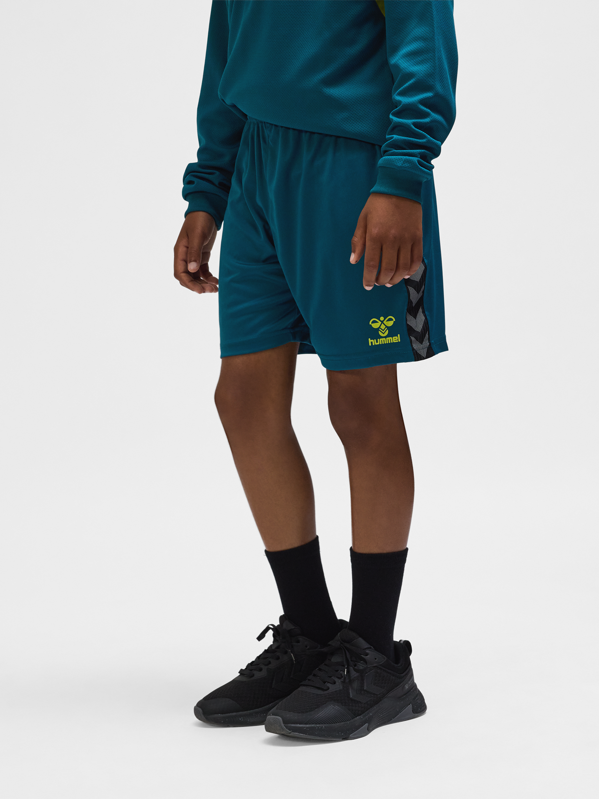 hummel Youth Authentic Polyester Shorts-4