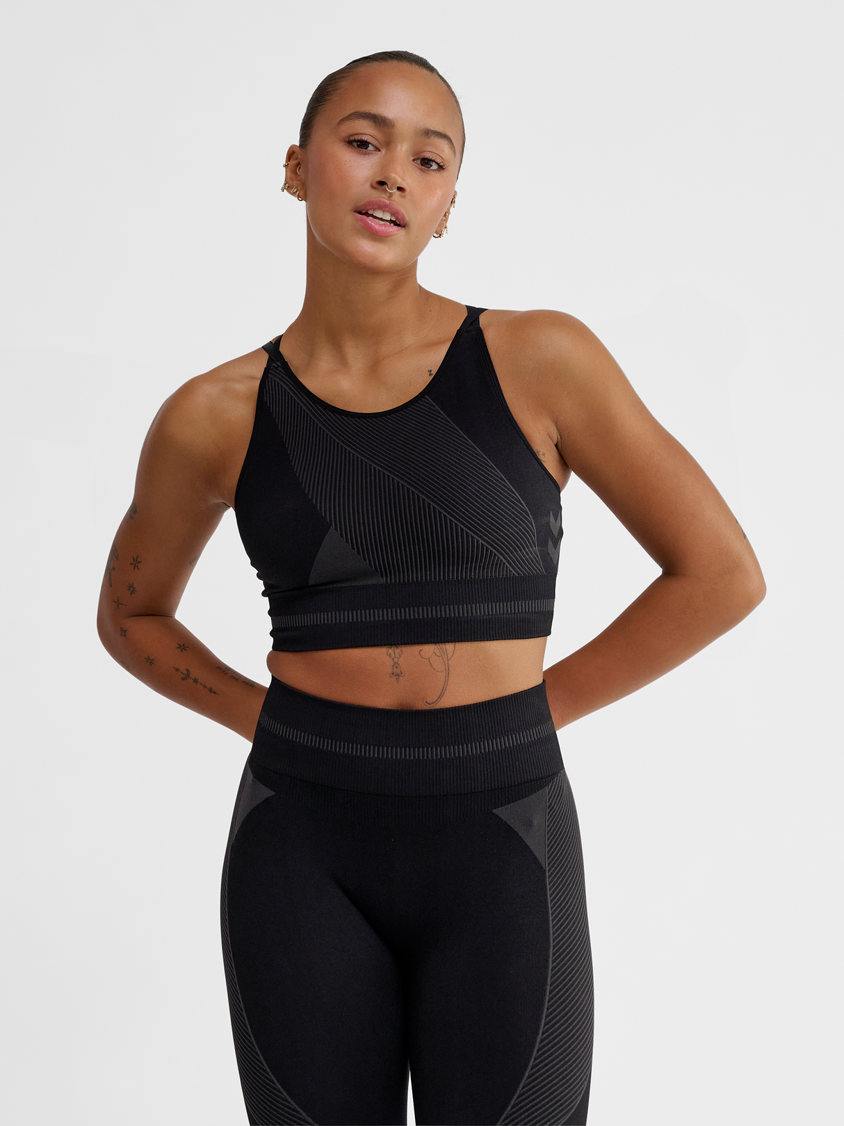 hummel Women's Unity Seamless Bra-6