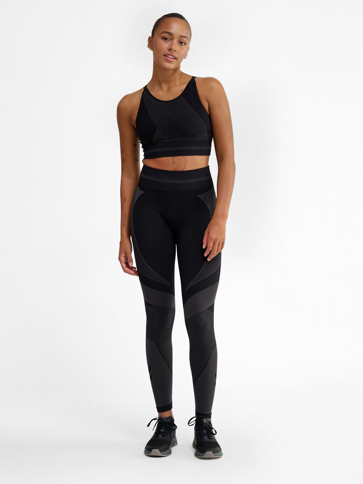 hummel Women's Unity Seamless Bra-7