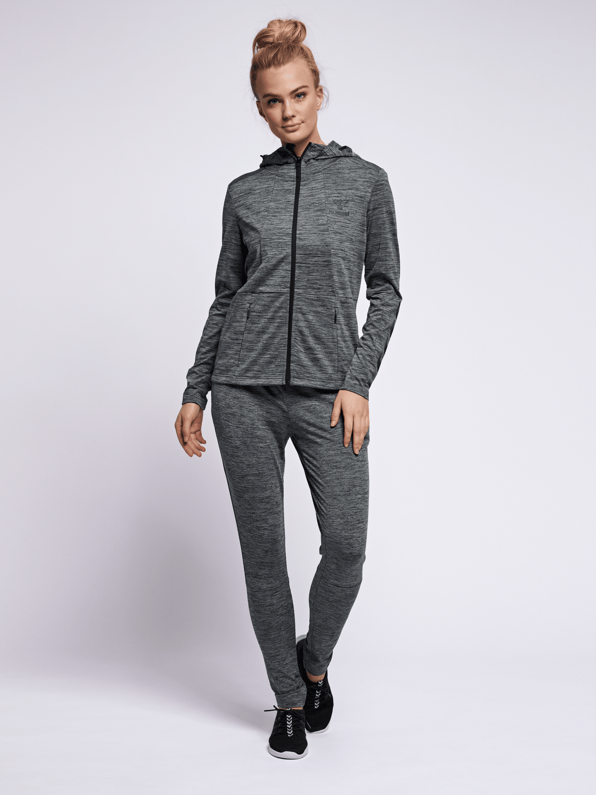 hummel Women's Selby Tapered Pants-5