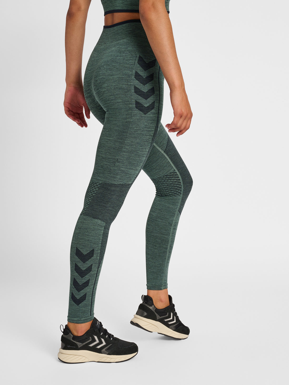 hummel Women's Mindful Training Aly Seamless High Waist Tights-2