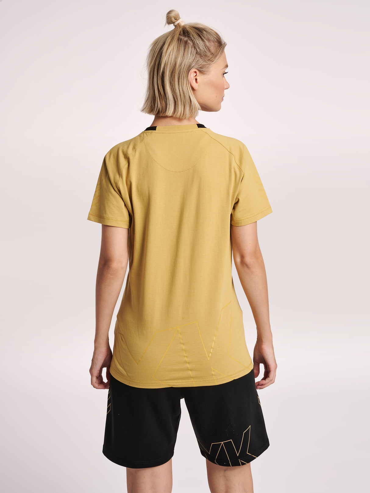 hummel Women's Cima XK Short Sleeve T-Shirt-7