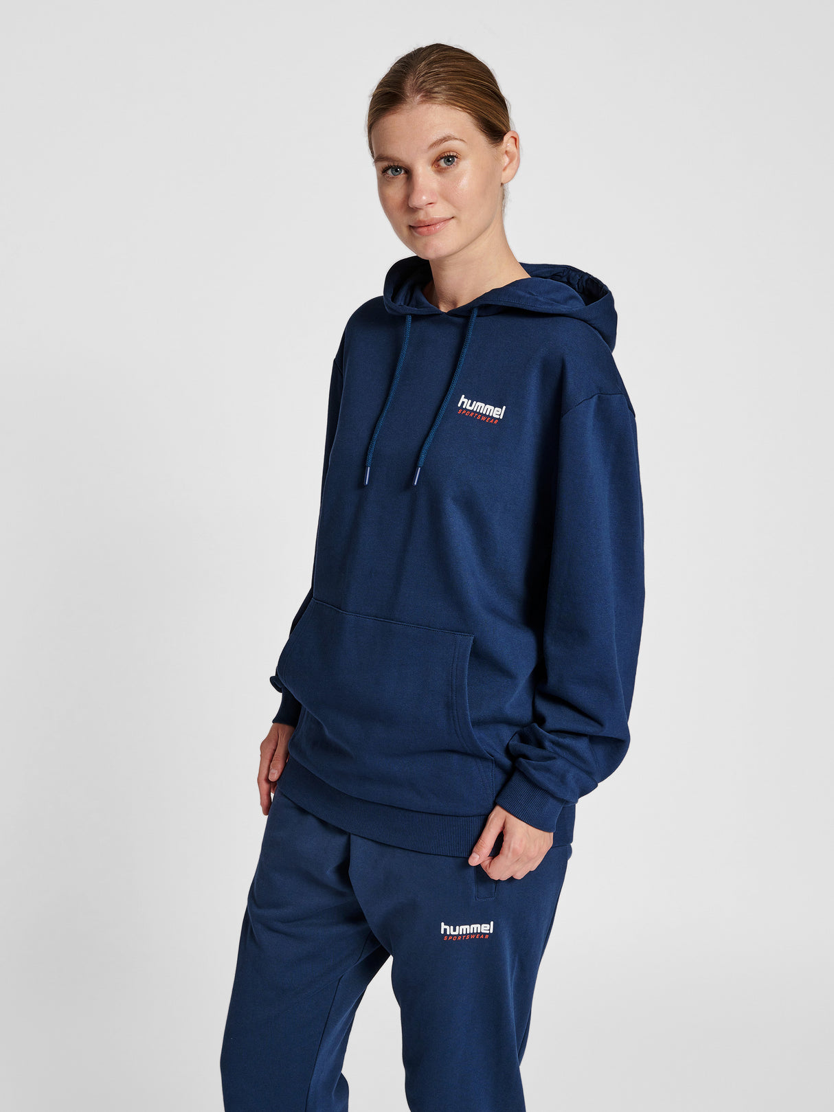 hummel Unisex Legacy Austin Hoodie-6