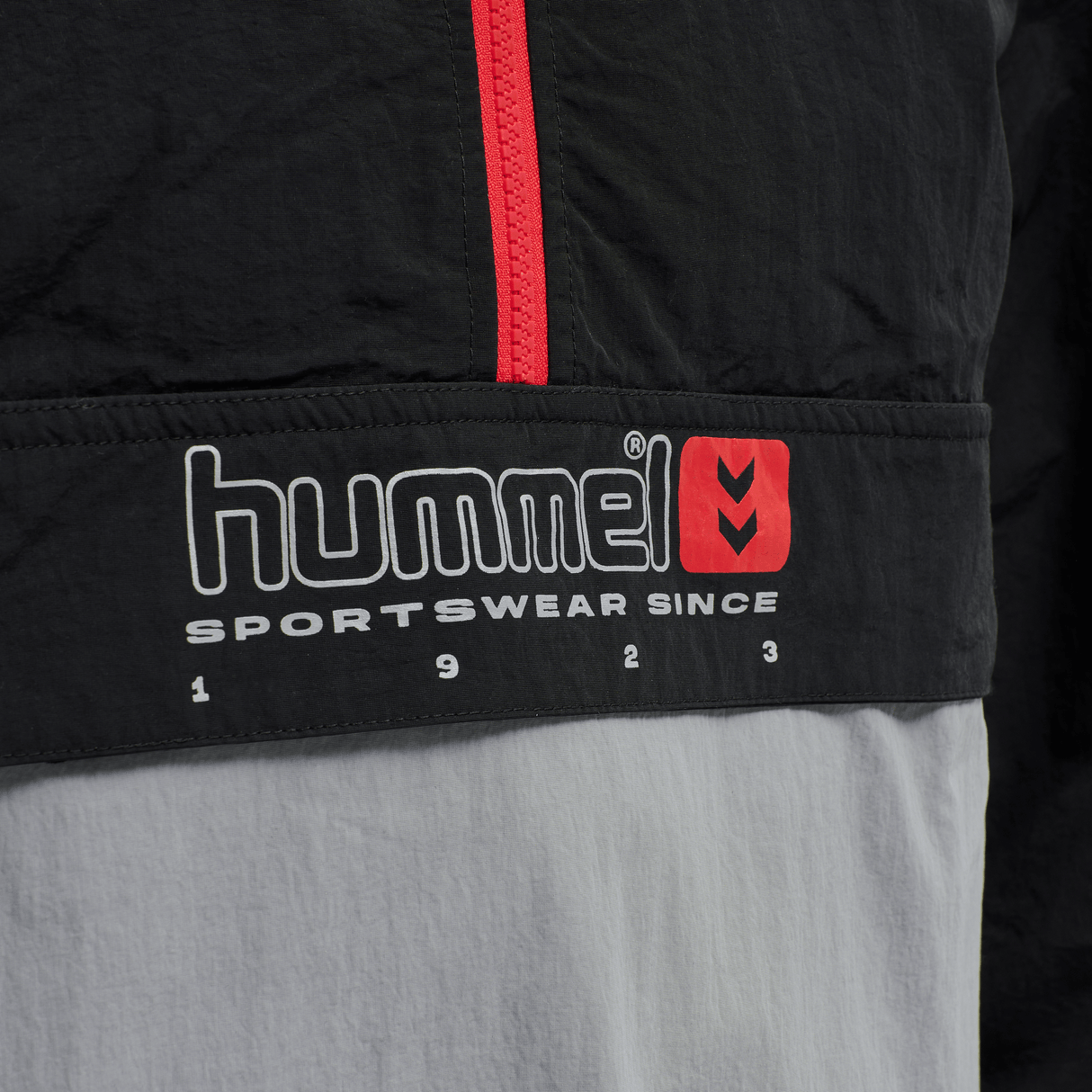 hummel Unisex Legacy Musa Woven Half Zip Jacket-4