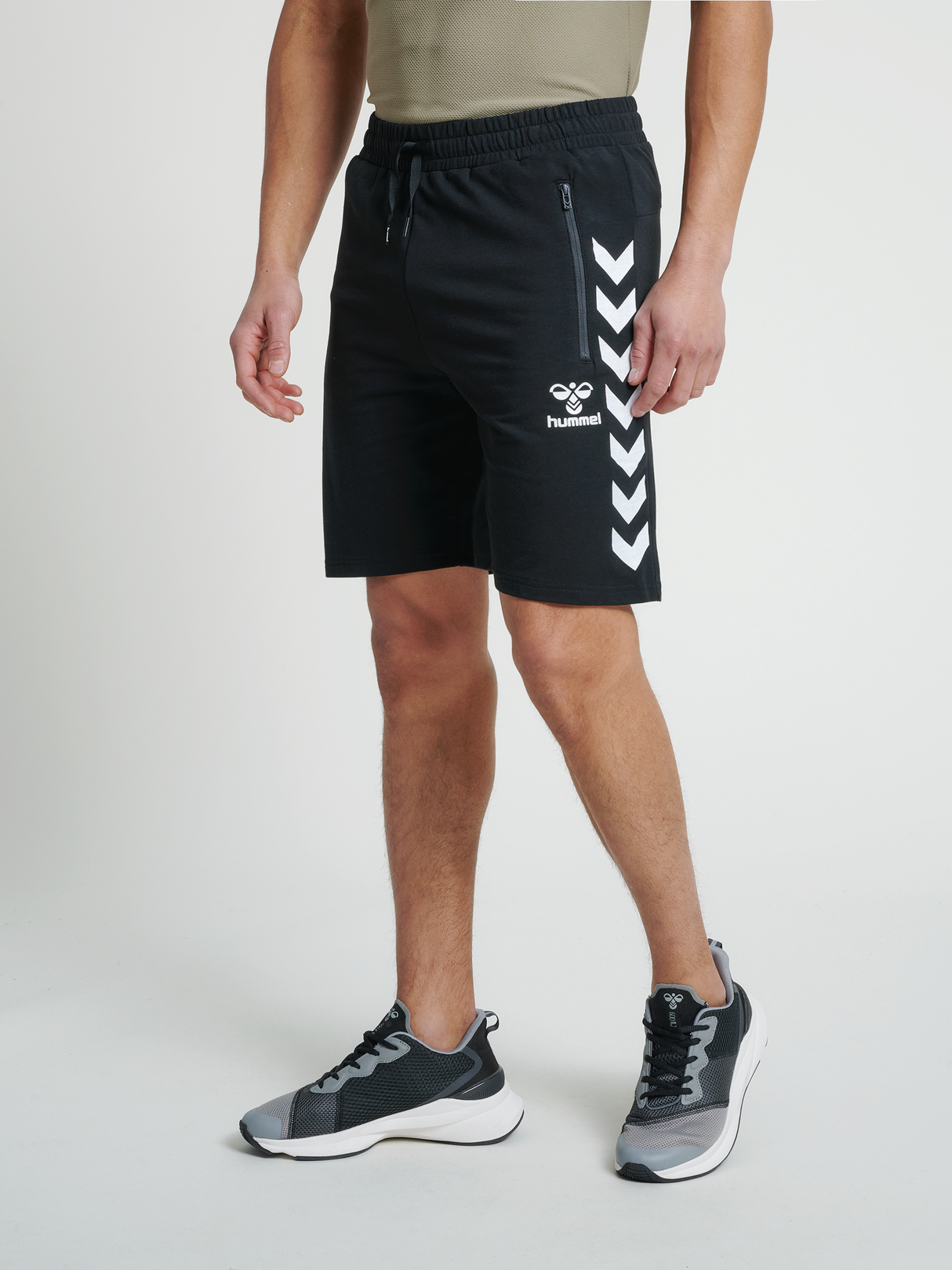 hummel Men's Ray 2.0 Shorts-6