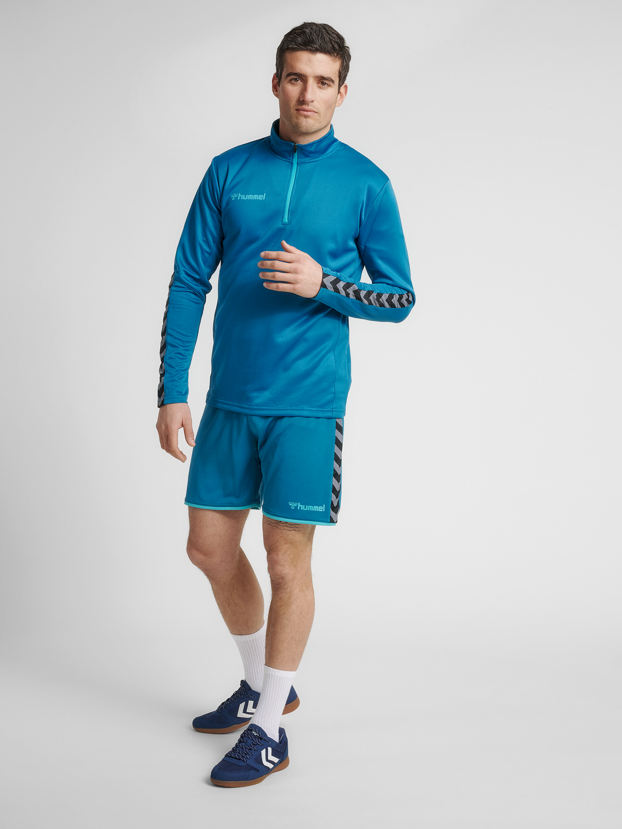 hummel Men's Authentic Half Zip Sweatshirt-3